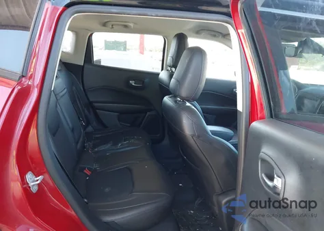 2018 Jeep Compass Latitude Fwd from USA, damaged, VIN 3C4NJCBB5JT240846